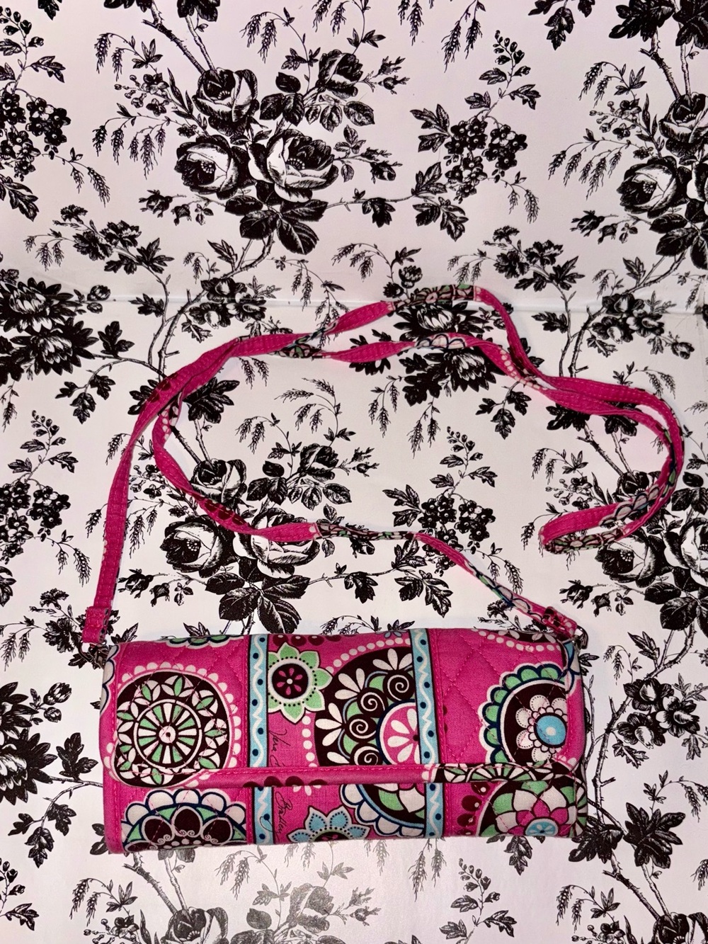 Vera Bradley Pink Floral Geometric Quilted attachable Crossbody strap